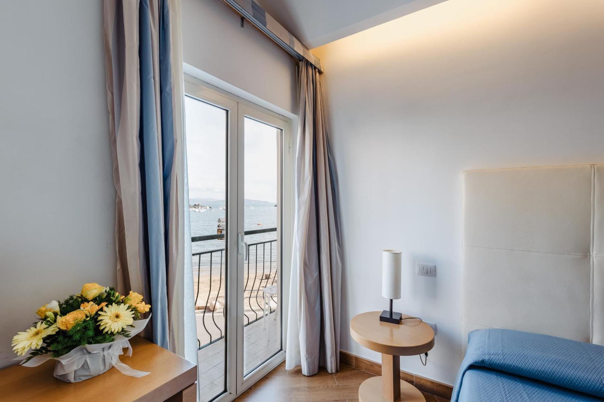 Bi Hotel Порто-Эрколе Экстерьер фото